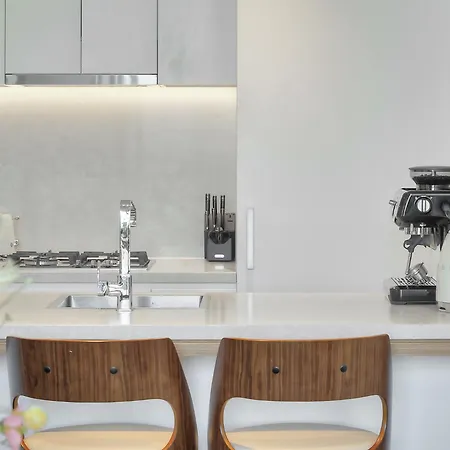 Skyline Serenity Luxury Apt With Free Parking Brisbane Exterior photo