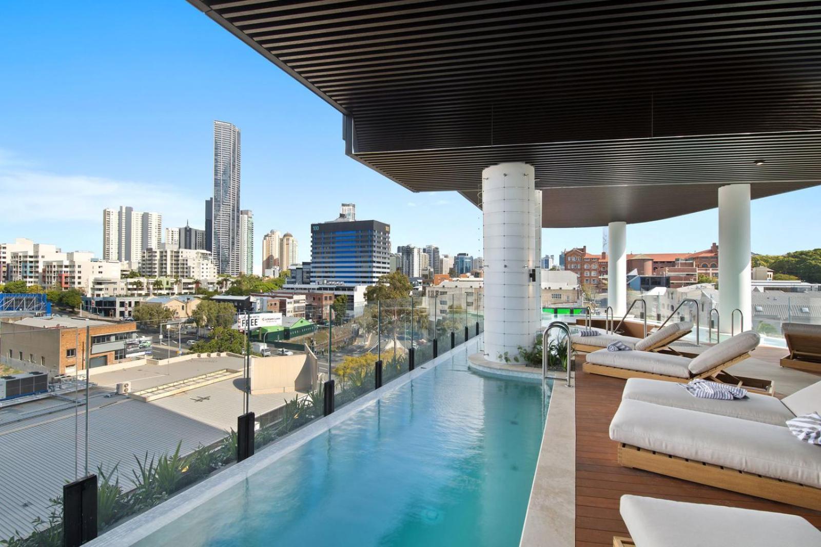 Apartment Skyline Serenity Luxury With Free Parking Brisbane