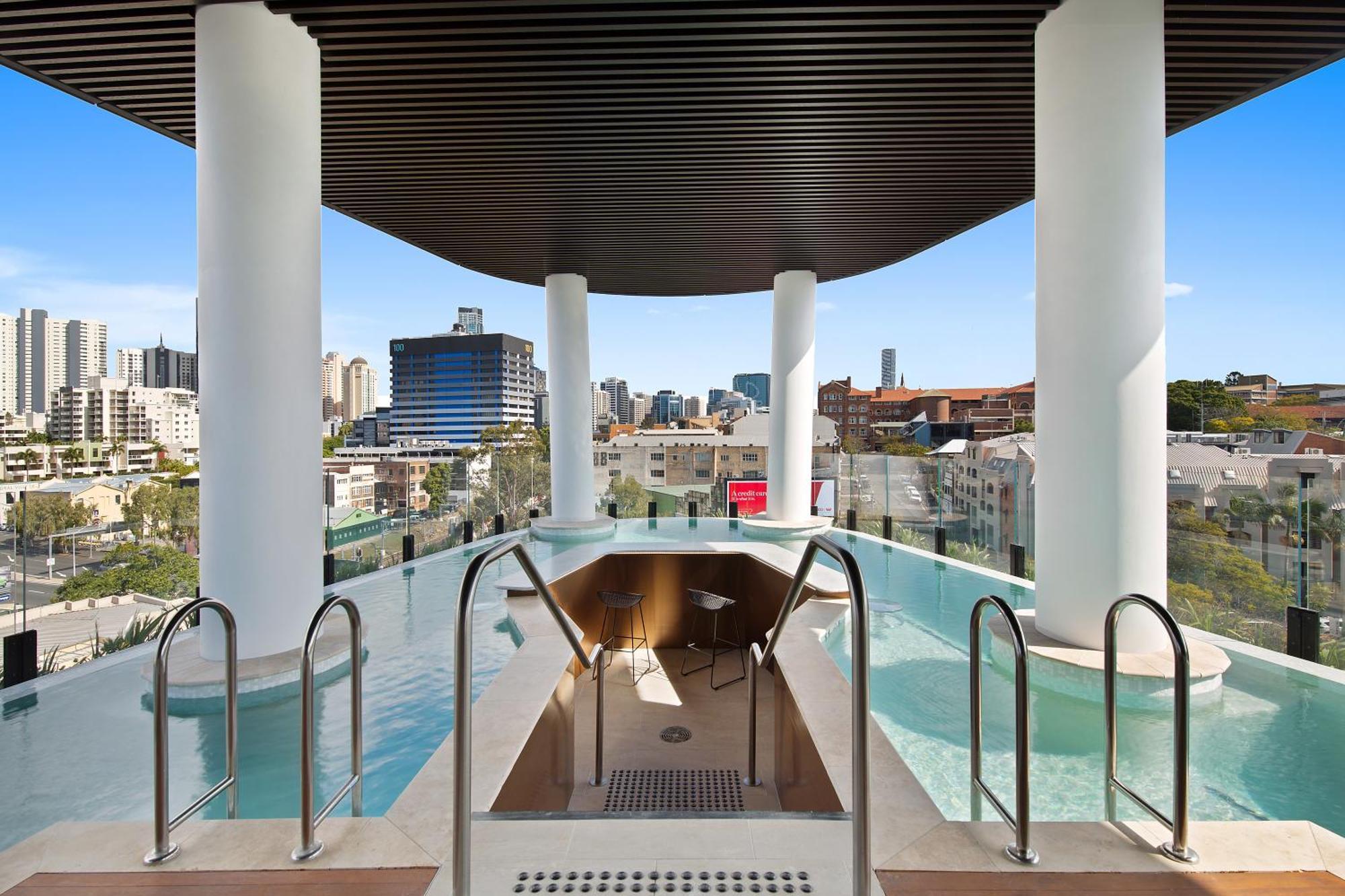 Skyline Serenity Luxury With Free Parking * Brisbane